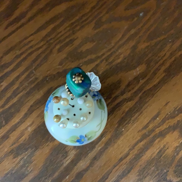 Antique Porcelain Hand Painted Hat Pin Holder Japan - Picture 4 of 6